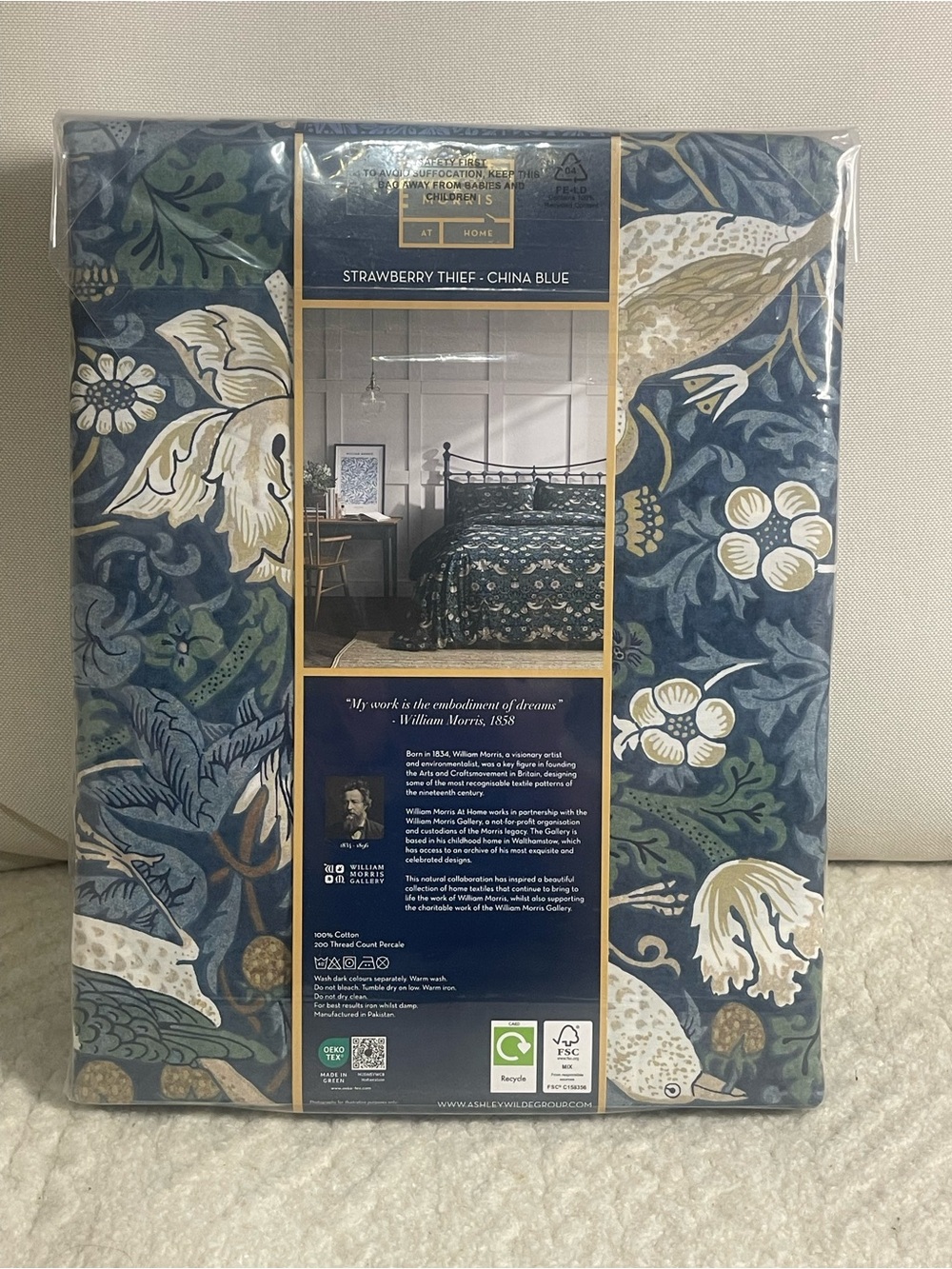 Strawberry Thief China Blue Floral duvet set of 3 William Morris new queen
